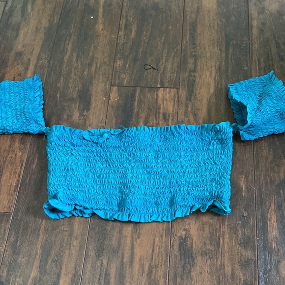 Small womens bathing suit top from the boathouse/skinny dip - Picture 2 of 2